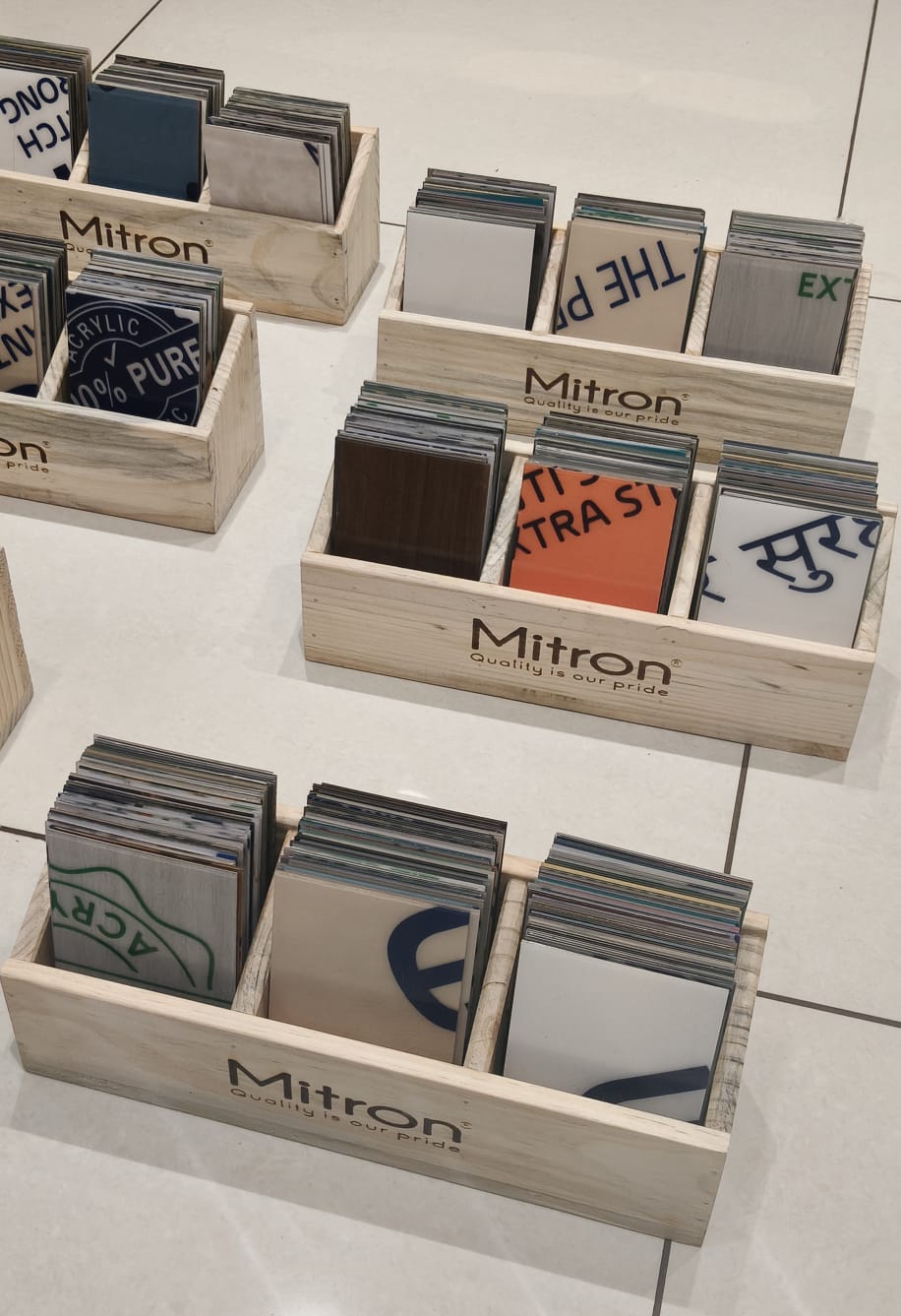 Acrylic Sample Box